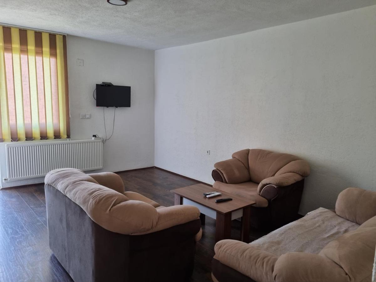 Apartmani Plavi ยาโกดินา ภายนอก รูปภาพ