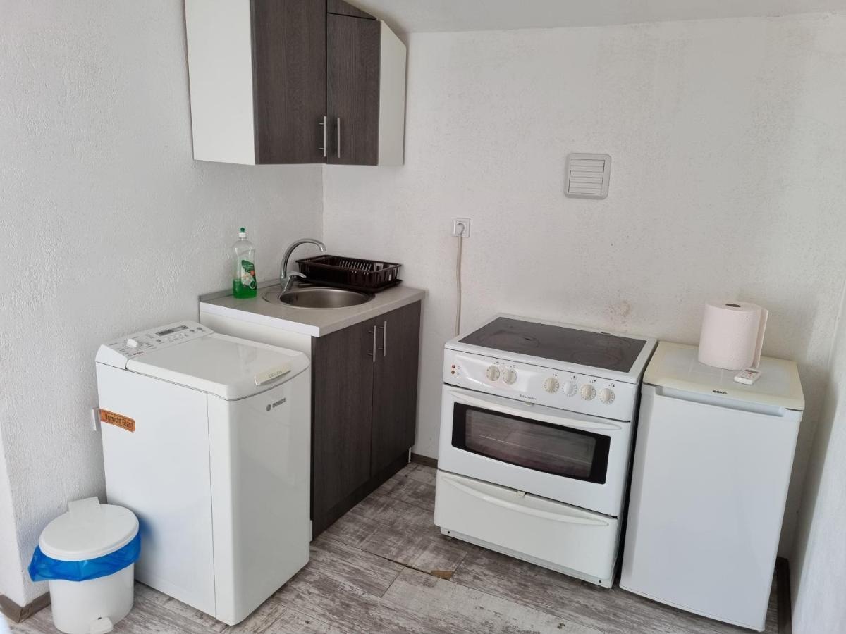Apartmani Plavi ยาโกดินา ภายนอก รูปภาพ