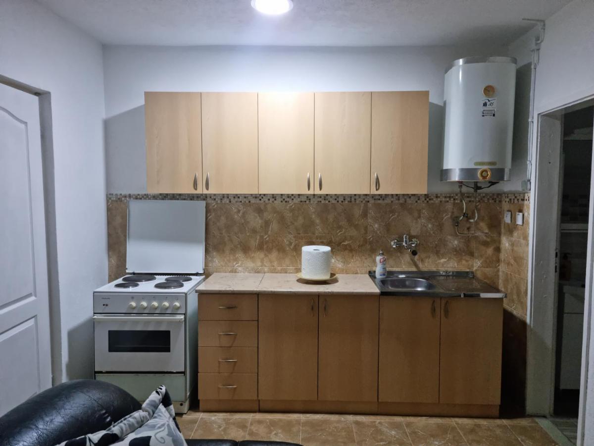 Apartmani Plavi ยาโกดินา ภายนอก รูปภาพ