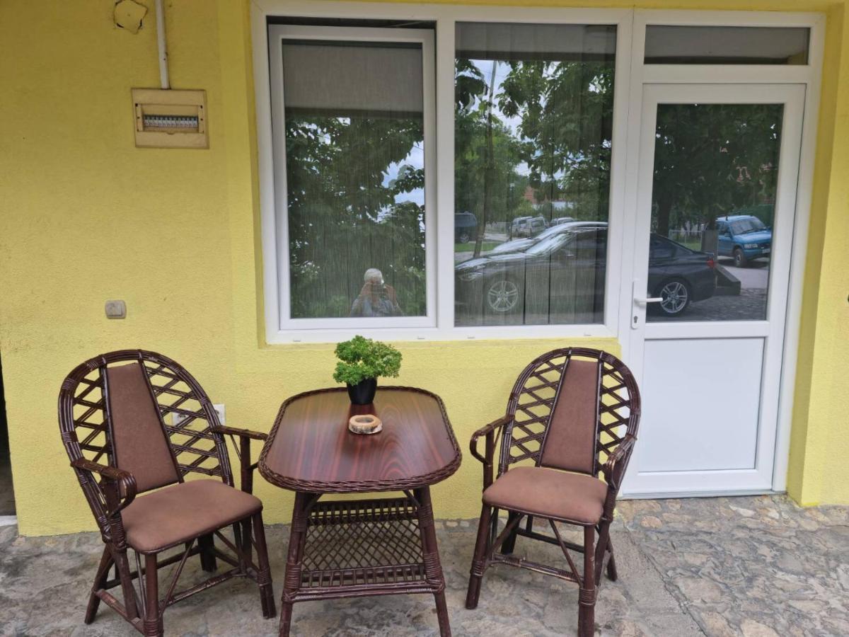 Apartmani Plavi ยาโกดินา ภายนอก รูปภาพ